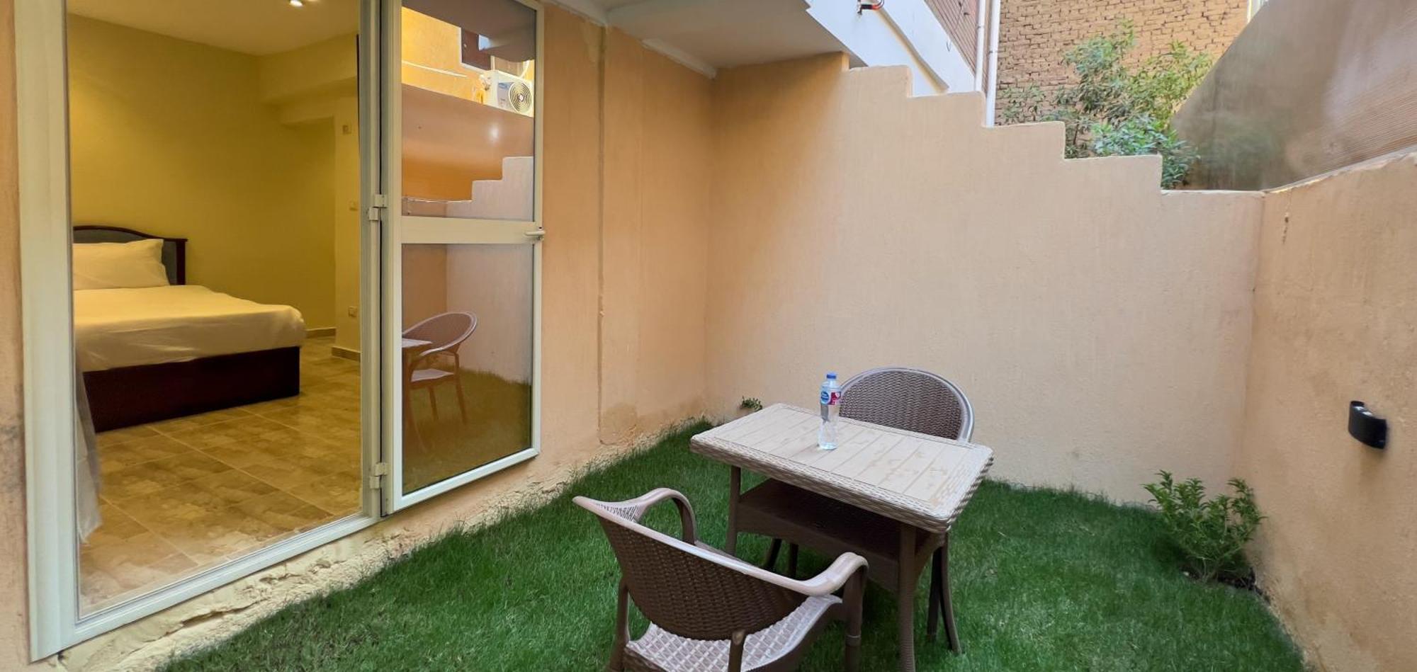 Pyramids Vista Inn Kafret el-Gabal エクステリア 写真