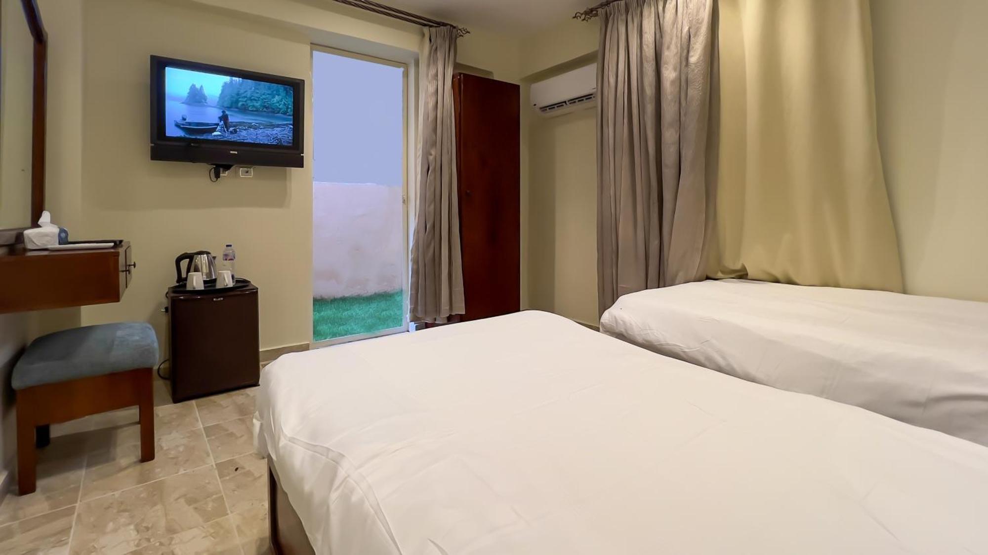 Pyramids Vista Inn Kafret el-Gabal エクステリア 写真
