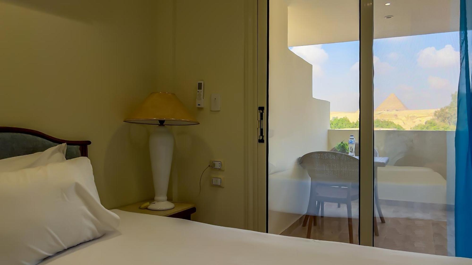 Pyramids Vista Inn Kafret el-Gabal エクステリア 写真
