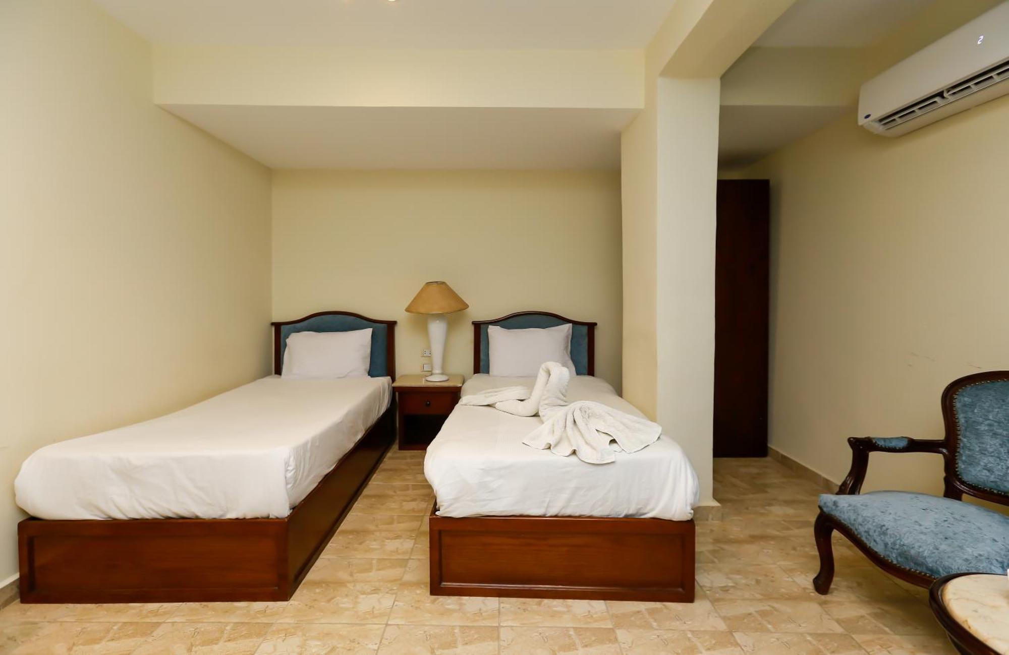 Pyramids Vista Inn Kafret el-Gabal エクステリア 写真