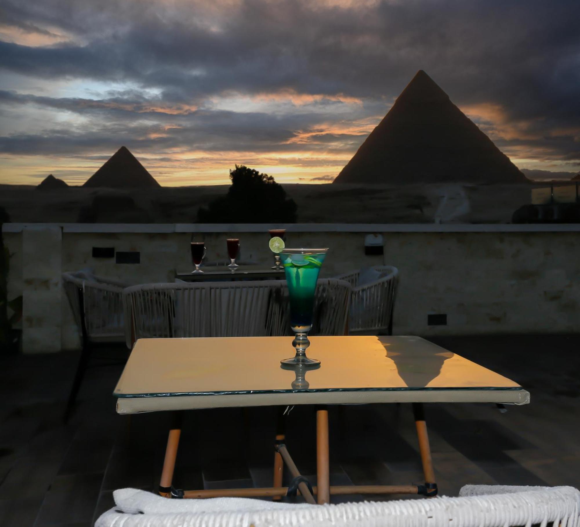 Pyramids Vista Inn Kafret el-Gabal エクステリア 写真