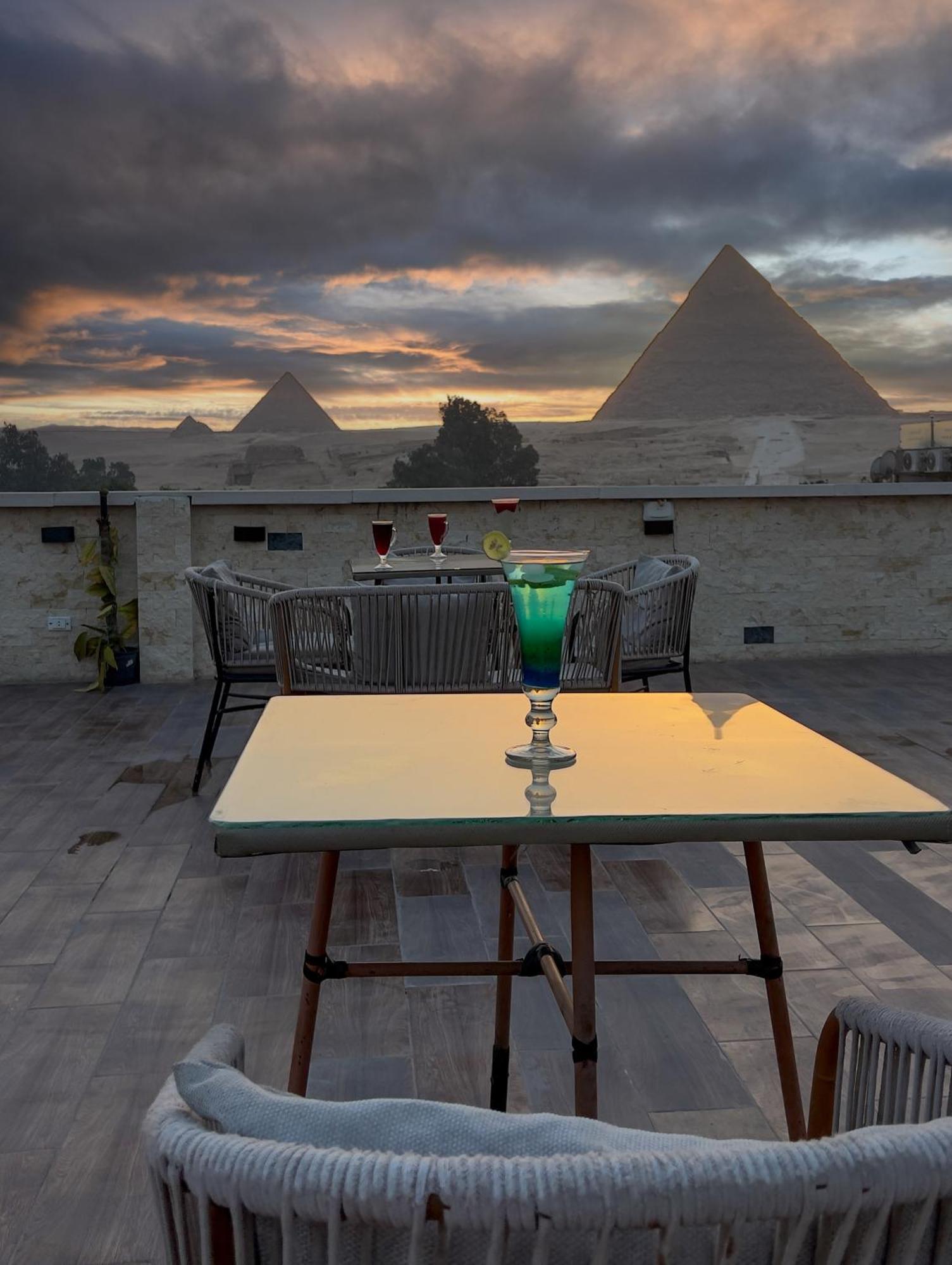 Pyramids Vista Inn Kafret el-Gabal エクステリア 写真
